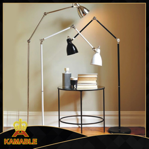 مصباح أرضي من الزجاج المعشق بتصميم جديد (KAF6056)