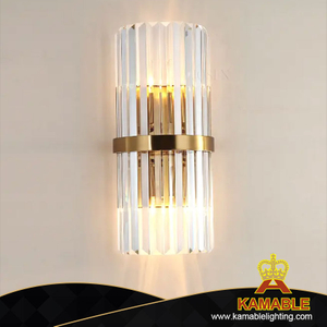 مصباح حائط معدني زجاجي كريستال فاخر بتصميم كلاسيكي في فيلا (KIZ-65W)