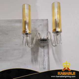 مصباح جداري لغرفة الضيوف بفيلا بتصميم عصري (KAMB02)